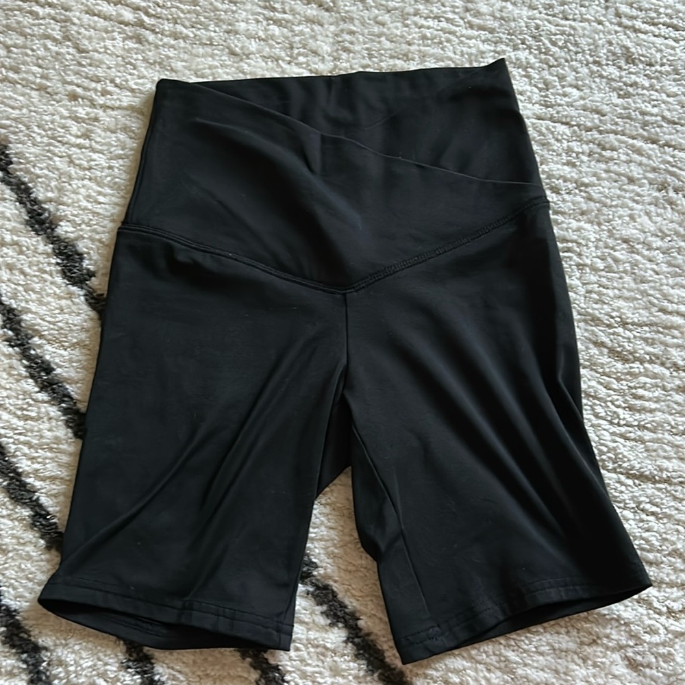 Wild Fable black biker shorts in size XS. Crossover waist band.